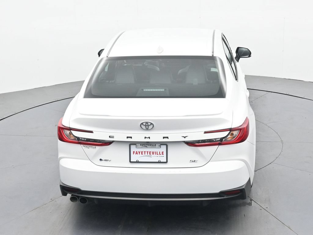 Used 2025 Toyota Camry SE FWD image 25