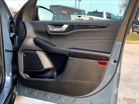 Certified 2023 Ford Escape ST-Line w/ Tech Pack #1 image 23