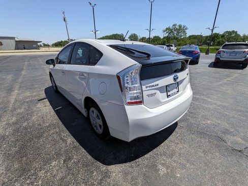 Used 2011 Toyota Prius Two image 6