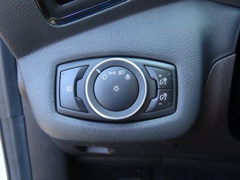 Used 2015 Ford Escape Titanium image 22