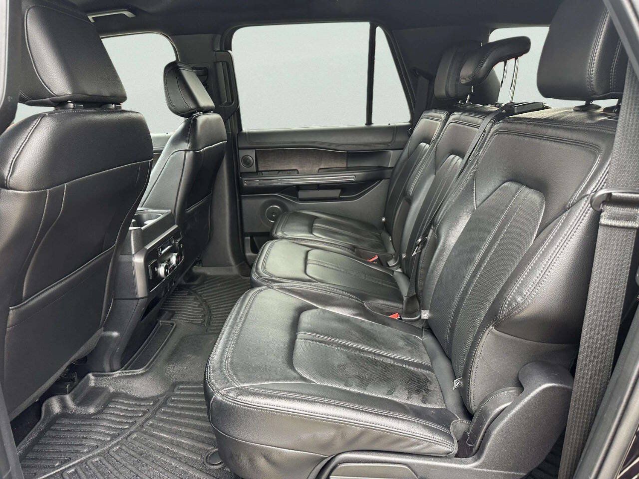 Used 2021 Ford Expedition Max Limited RWD image 10