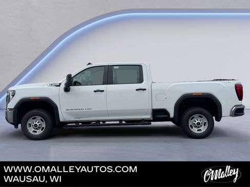 Used 2024 GMC Sierra 2500 Pro AWD/4WD image 2