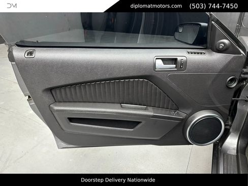 Used 2014 Ford Mustang Shelby GT500 w/ Equipment Group 821A image 24