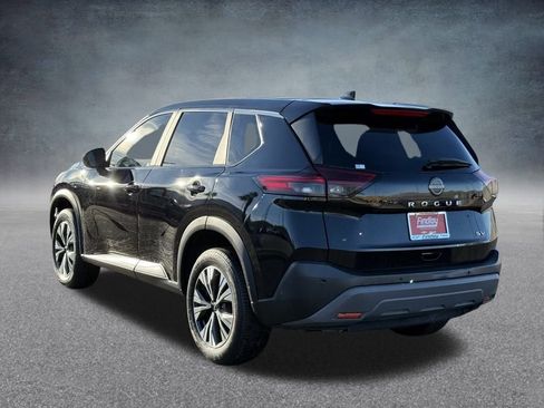 Used 2023 Nissan Rogue SV image 6
