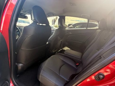 Used 2017 Toyota Prius Prime Advanced w/ Carpet Mat Package FWD image 7