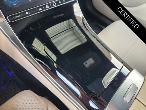 Certified 2026 Mercedes-Benz GLC 300 image 21