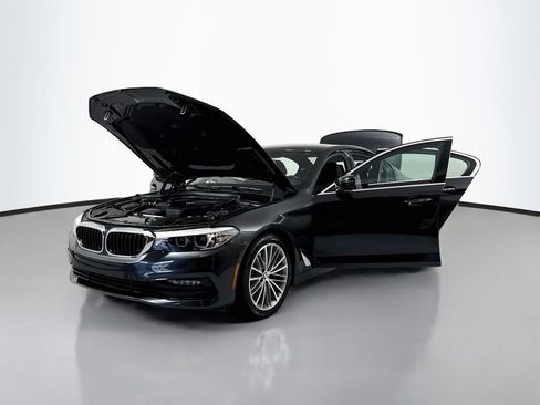 Used 2017 BMW 530i xDrive AWD/4WD image 18