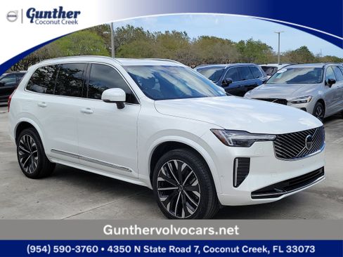 Certified 2025 Volvo XC90 B6 Plus image 1