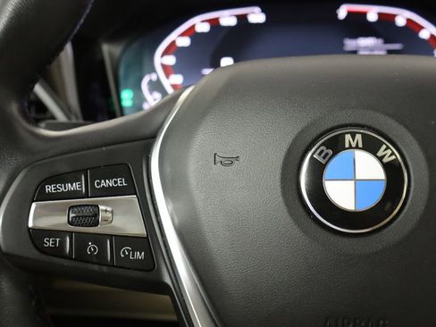 Used 2019 BMW 330i xDrive Sedan AWD/4WD image 7