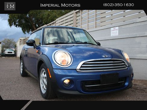 Used 2012 MINI Cooper Hardtop image 1