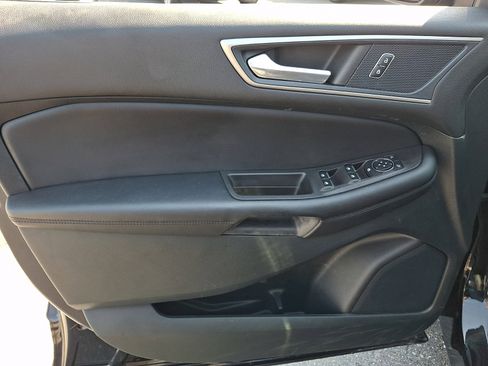 Certified 2022 Ford Edge SEL w/ Convenience Package image 12