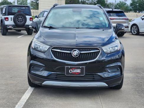Used 2018 Buick Encore Preferred FWD image 2