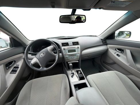 Used 2009 Toyota Camry Hybrid w/ Upgrade Pkg FWD image 23