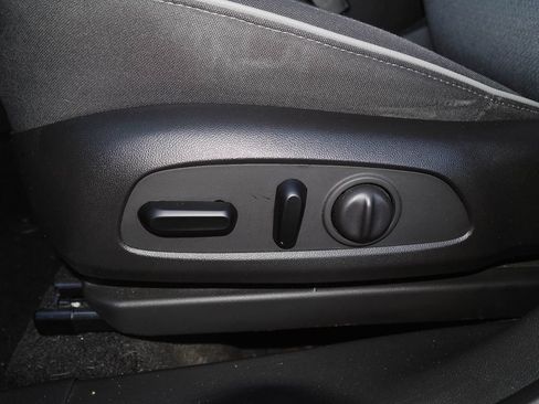 Certified 2021 Chevrolet TrailBlazer LT w/ Driver Confidence Package FWD image 24