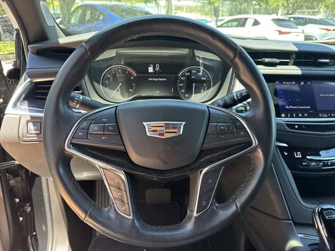 Used 2024 Cadillac XT5 Premium Luxury FWD image 38