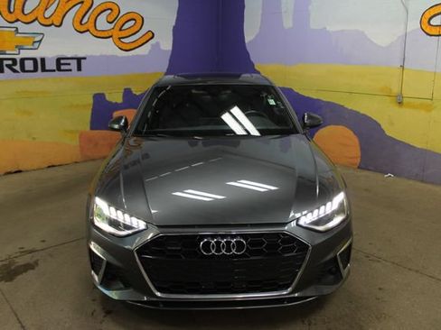 Used 2022 Audi A4 2.0T Premium Plus w/ Premium Plus Package AWD/4WD image 4