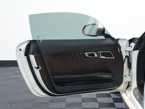 Used 2017 Mercedes-Benz AMG GT Coupe image 23