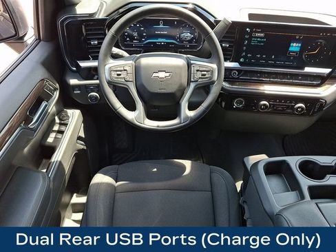 Used 2023 Chevrolet Silverado 1500 LT AWD/4WD image 3