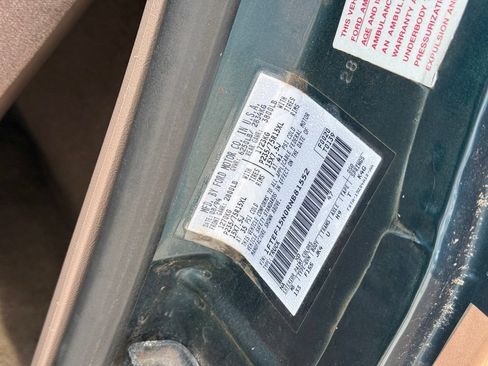 Used 1994 Ford F150 XL RWD image 12