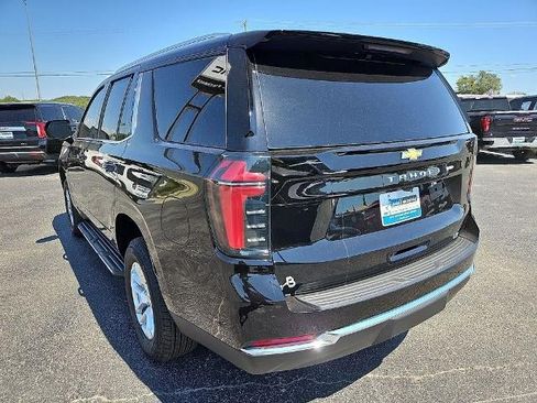 Used 2026 Chevrolet Tahoe LT RWD image 5