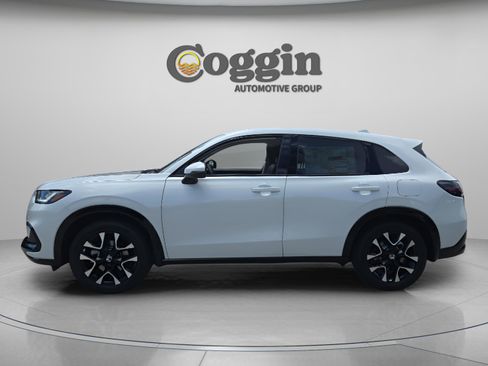 New 2026 Honda HR-V EX-L image 2