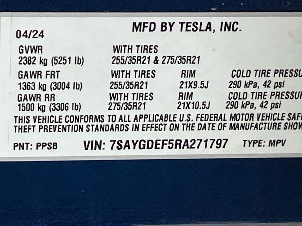 Used 2024 Tesla Model Y Performance AWD/4WD image 29