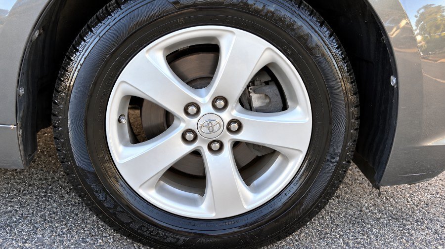 Used 2013 Toyota Sienna LE FWD image 30