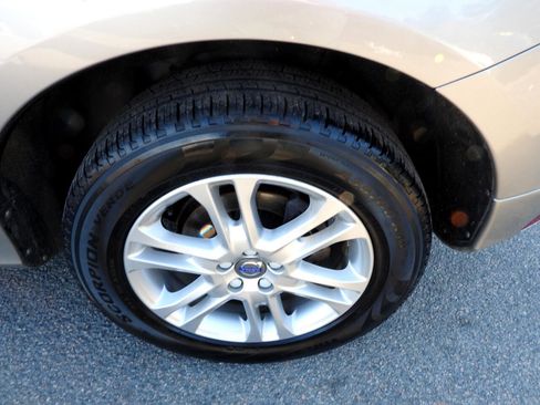 Used 2016 Volvo XC60 T5 Premier image 18