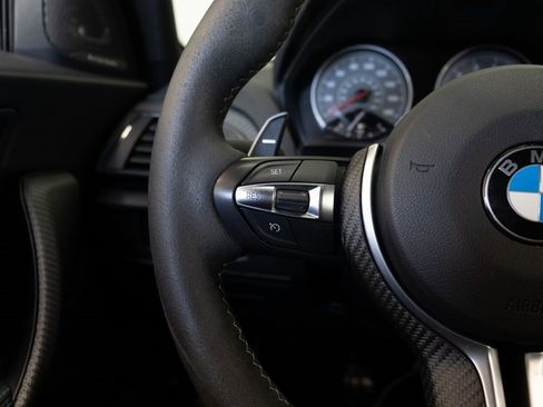 Used 2017 BMW M2 image 29