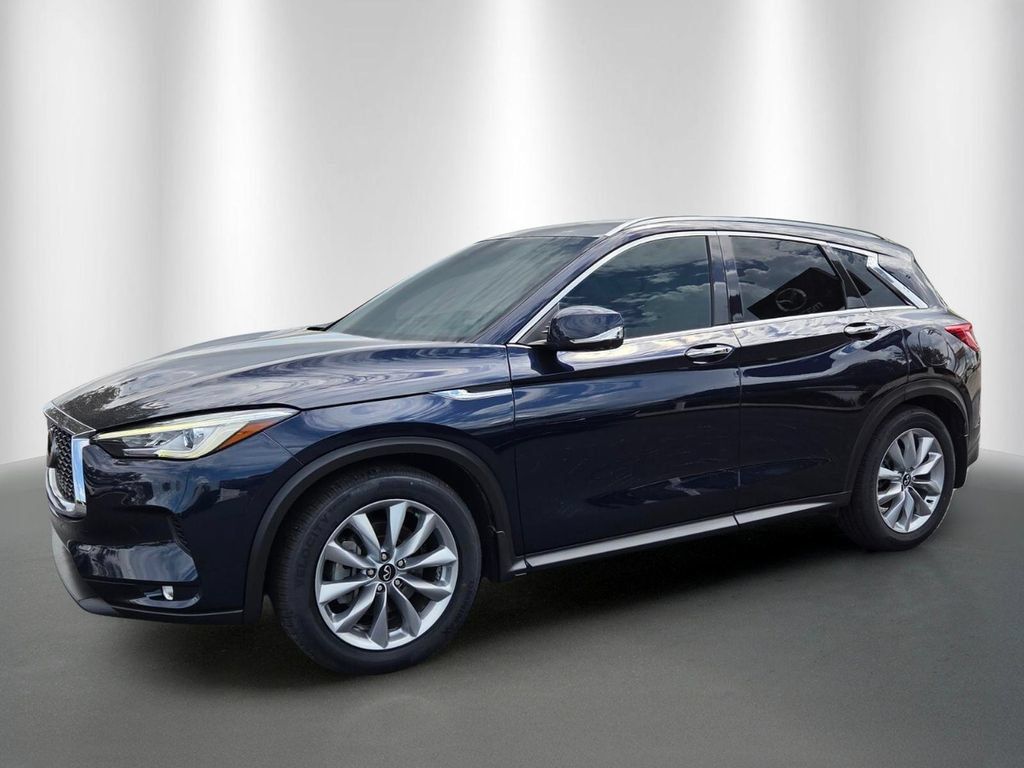 Used 2020 INFINITI QX50 Luxe FWD image 2