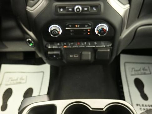 Used 2023 Chevrolet Silverado 1500 Custom Trail Boss AWD/4WD image 21