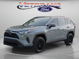 Used 2022 Toyota RAV4 XLE w/ Convenience Package FWD video 1