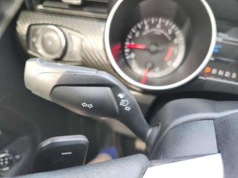 Used 2019 Ford Mustang Coupe image 25