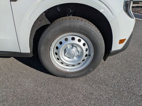 New 2025 Ford Maverick XL image 11