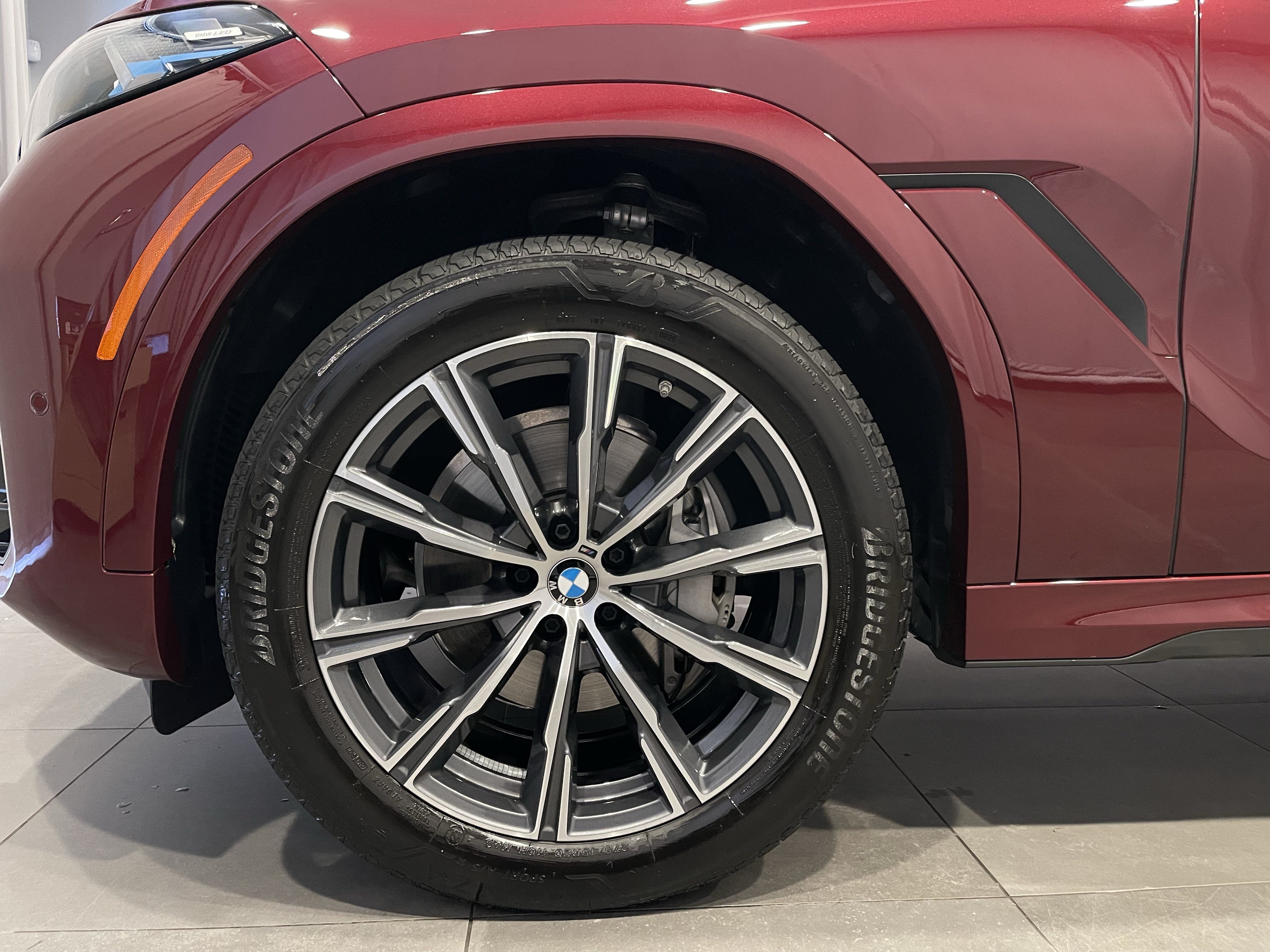 Used 2027 BMW X6 xDrive40i AWD/4WD image 7