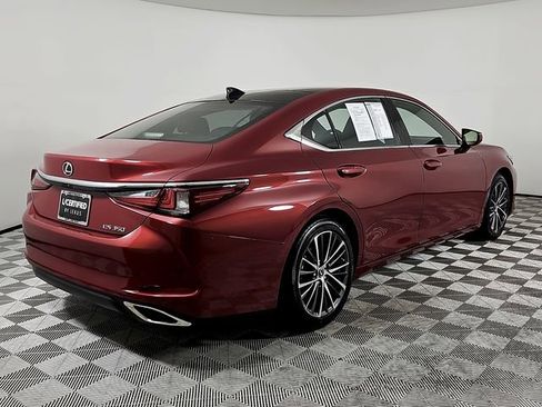 Used 2025 Lexus ES 350 w/ Premium Package FWD image 4