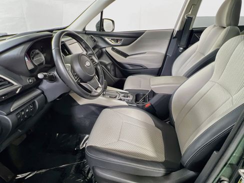 Used 2023 Subaru Forester Premium AWD/4WD image 20