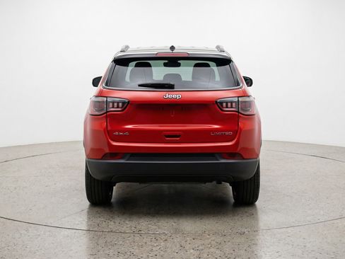 Used 2025 Jeep Compass Limited AWD/4WD image 7