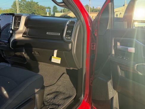 Used 2026 RAM 2500 Big Horn AWD/4WD image 29