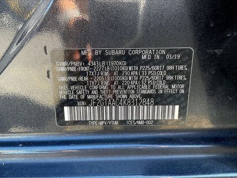 Used 2019 Subaru Crosstrek 2.0i AWD/4WD image 32