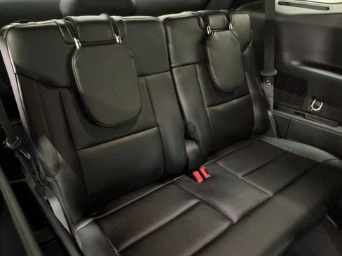 Used 2024 Ford Explorer ST w/ Equipment Group 401A AWD/4WD image 18