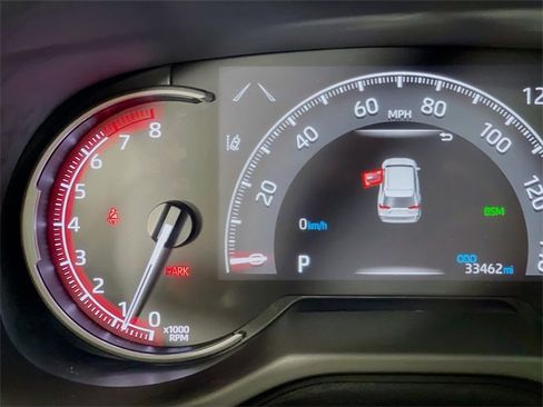 Used 2025 Toyota RAV4 XLE w/ Convenience Package image 13