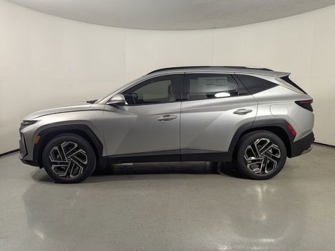 New 2026 Hyundai Tucson Limited FWD image 4