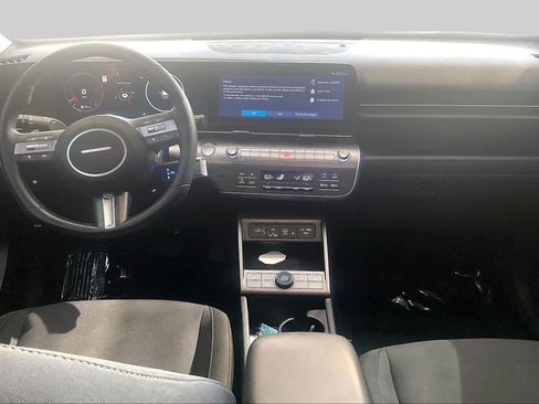 Certified 2025 Hyundai Kona SEL FWD image 17