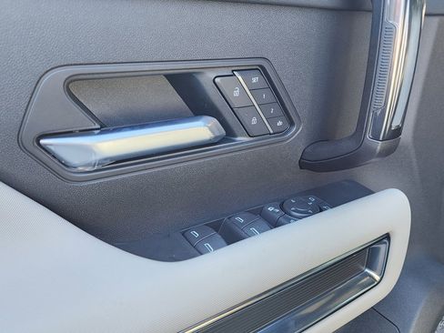 New 2026 GMC Hummer EV SUV image 18