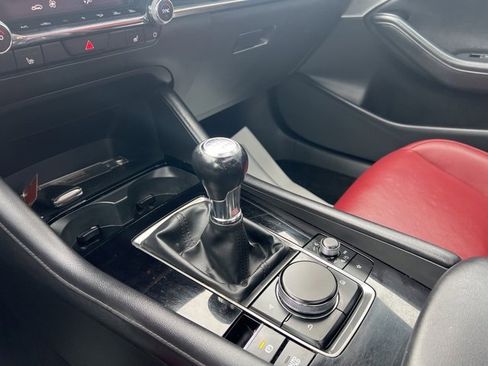 Used 2024 MAZDA MAZDA3 s image 41