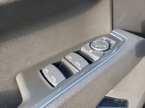Used 2025 Chevrolet Silverado 1500 LT RWD image 12