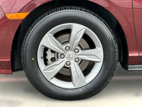 Certified 2018 Honda Odyssey EX-L image 11