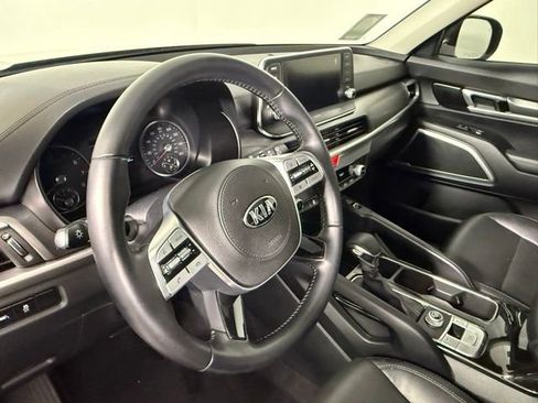 Used 2021 Kia Telluride S FWD image 16