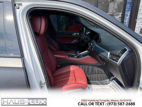 Used 2020 BMW X6 M50i w/ Executive Package AWD/4WD image 18
